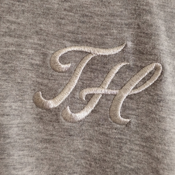 Tommy Hilfiger Women's Grey & Navy Monogrammed Pinstripe Sweatshirt Size Large - Picture 2 of 7